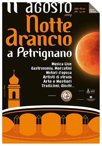 Notte arancio a Petrignano di Assisi con la famiglia