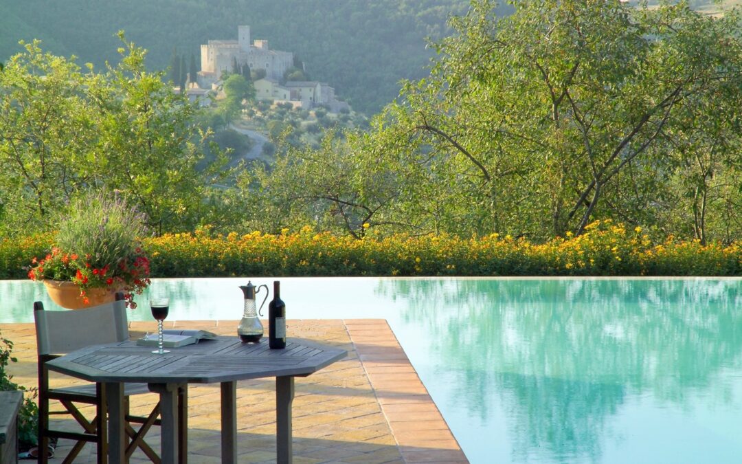 WEEKEND in Villa con piscina in Umbria per 12 persone